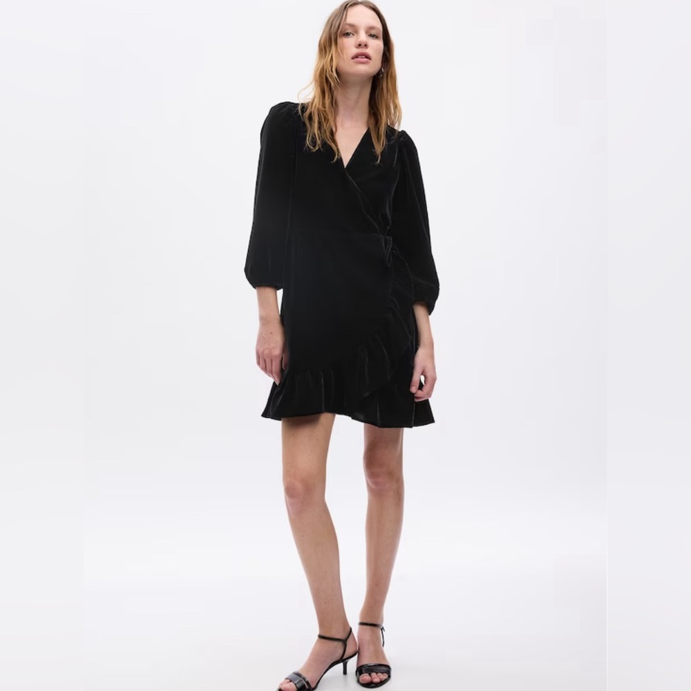 GAP NWT Velvet Wrap‎ Balloon Sleeve Mini Dress - Black
